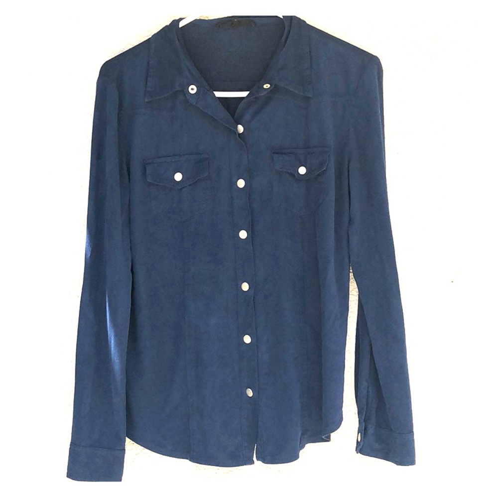 Vintage Navy long sleeve button down top.